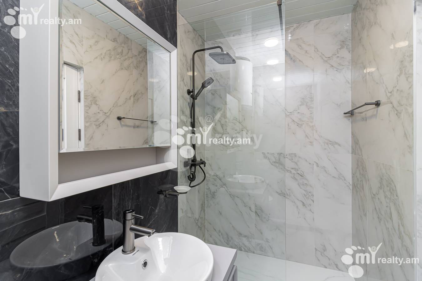 Купить 2 комнатную квартиру Царав Ахбюр ул., Аван Ереван, 137156