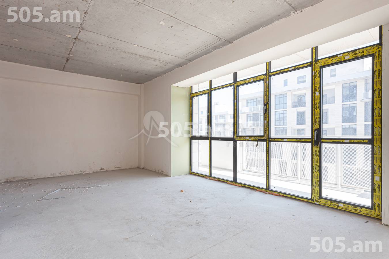 Купить 3 комнатную квартиру Ленинградян, Квартал Ваагни Ереван, 155480