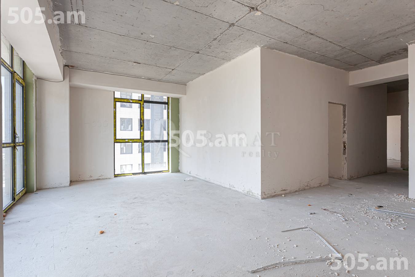 Купить 3 комнатную квартиру Ленинградян, Квартал Ваагни Ереван, 155480