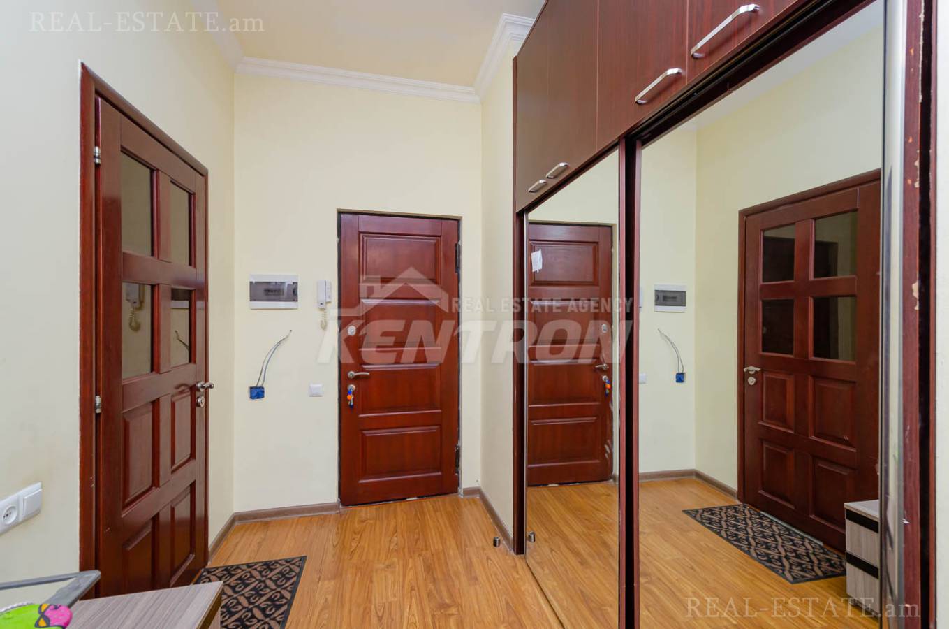 3 bedroom apartment for sale Argishti St, Center Yerevan, 140226