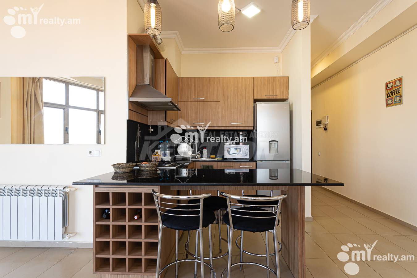 4 bedroom apartment for sale خیابان آنتارایین, مرکز شهر ایروان, 156932