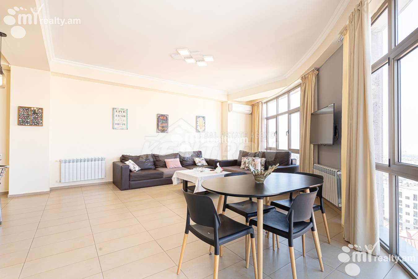 4 bedroom apartment for sale خیابان آنتارایین, مرکز شهر ایروان, 156932