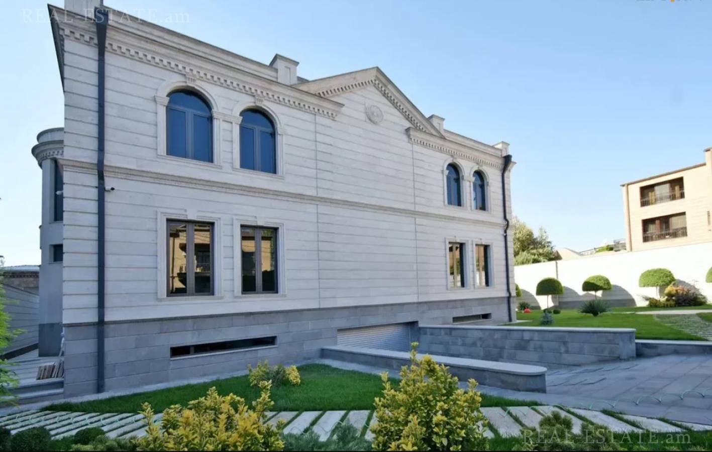 Купить дом Дзорап ул, Центр Ереван, 135523