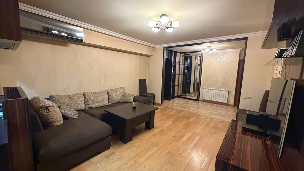 bnakaran/3-senyakanoc/E.+Qochar+St/Center/Yerevan