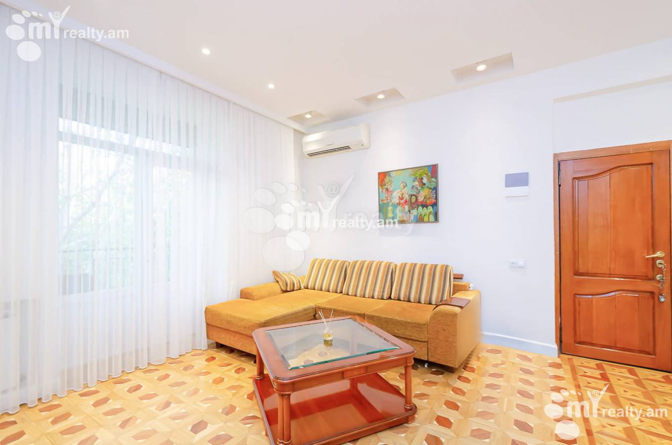 3 bedroom apartment for sale Mashtots Ave, Center Yerevan, 144890