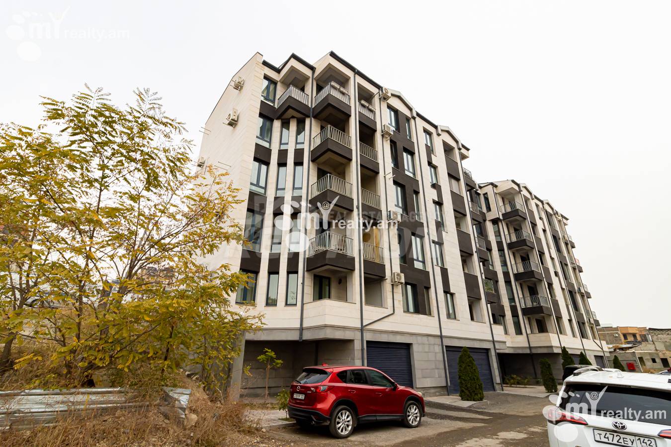 4 bedroom apartment for sale Antarayin, rue d' G.Gasparyan, Center Yerevan, 153857