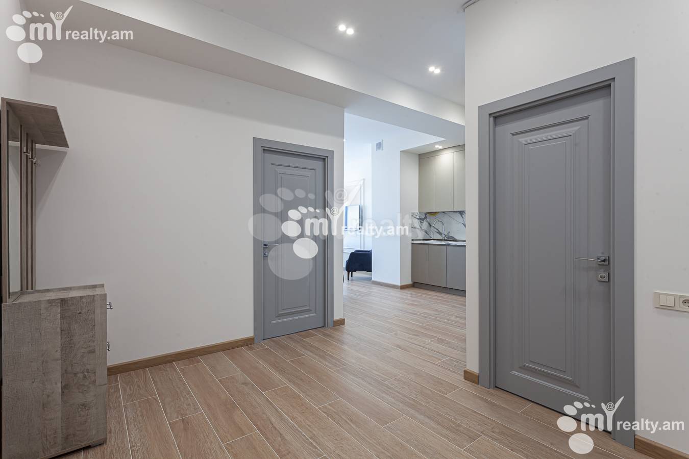 Купить 2 комнатную квартиру К. Улнеци ул., Канакер-Зейтун Ереван, 155392