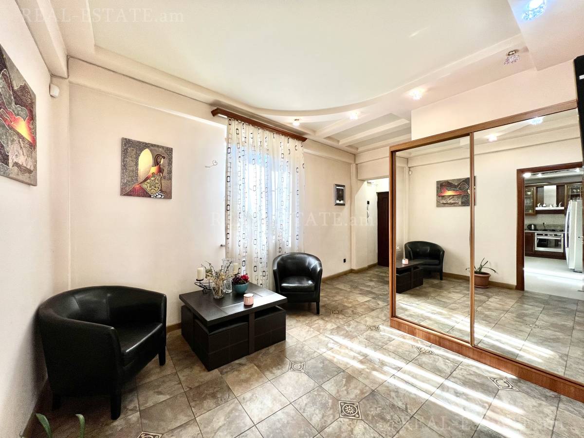 3 bedroom apartment for sale خیابان ساریان, مرکز شهر ایروان, 124690