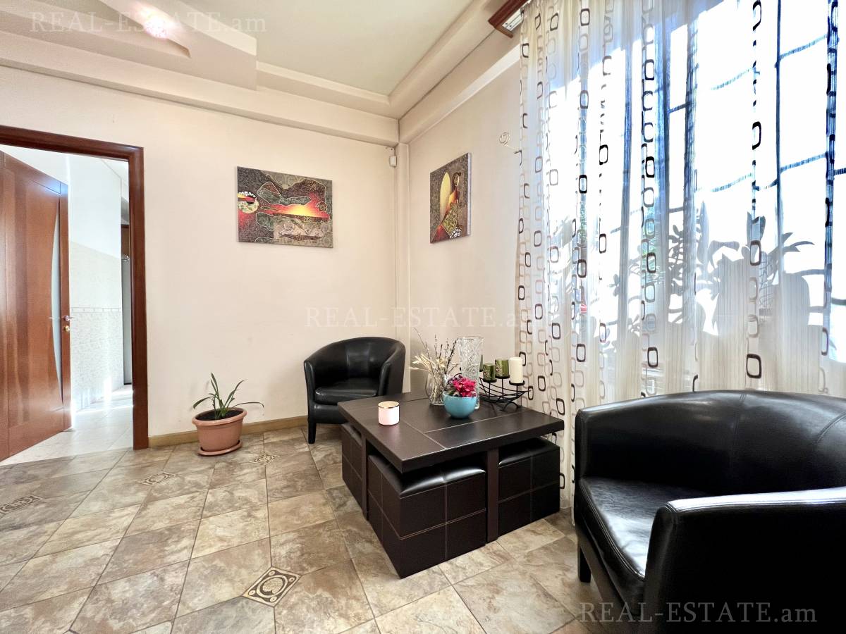 3 bedroom apartment for sale خیابان ساریان, مرکز شهر ایروان, 124690