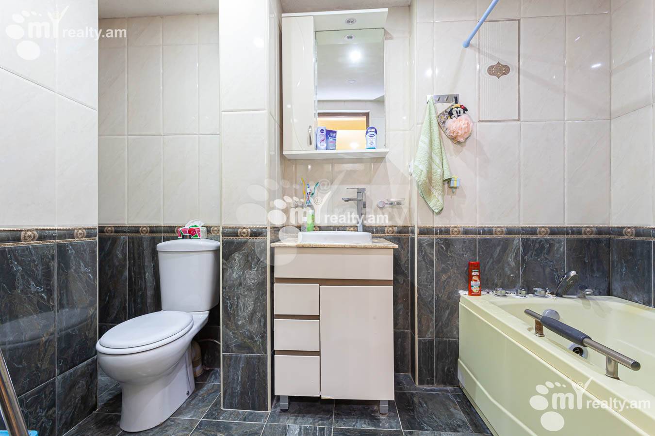 4 bedroom apartment for sale آزادی, کاناکِر – زیتون ایروان, 153458