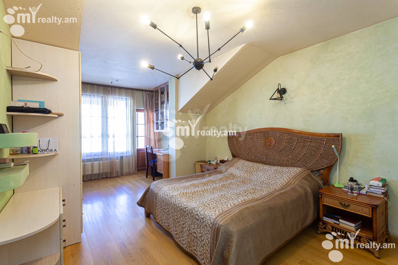 6 bedroom apartment for sale Aram St side, Center Yerevan, 154610