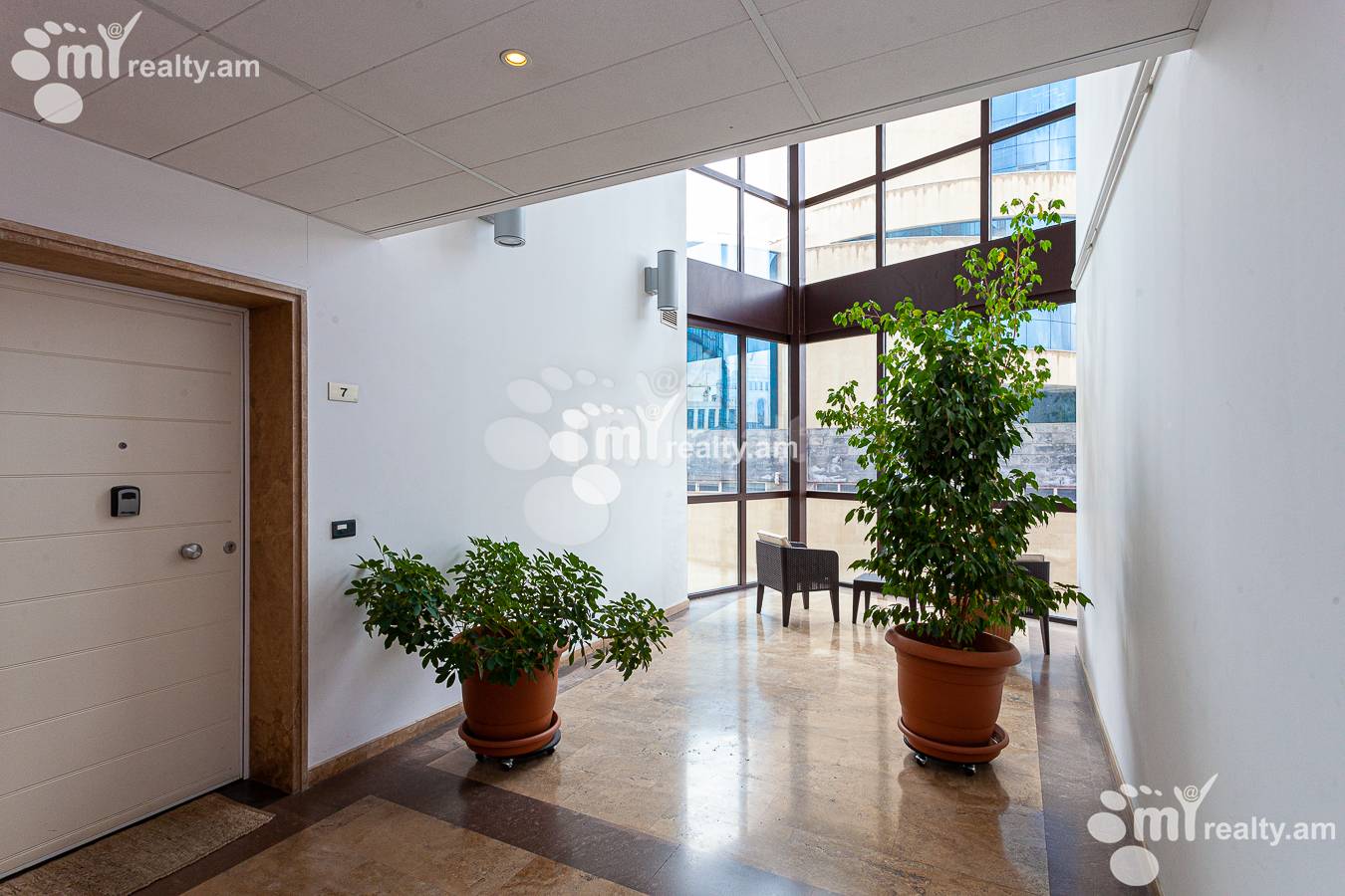 3 bedroom apartment for rent Vazgen Sargsyan St, Center Yerevan, 151317