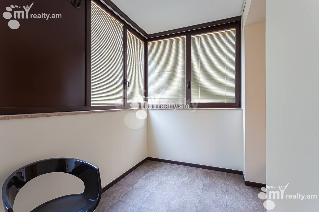 3 bedroom apartment for rent Vazgen Sargsyan St, Center Yerevan, 151317