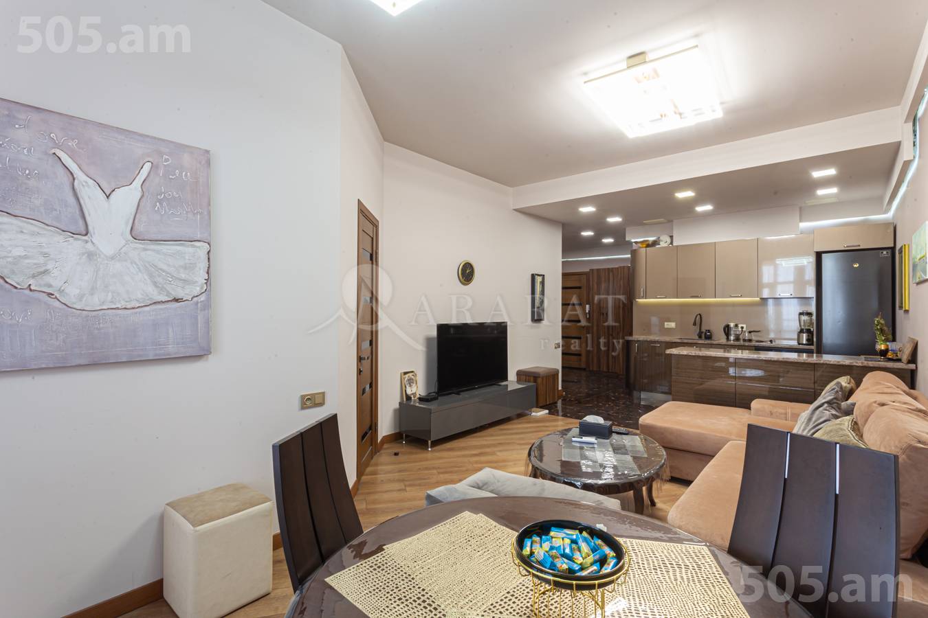 2 սենյականոց բնակարան  Անտառային փող, Կենտրոն Երևան, 152159