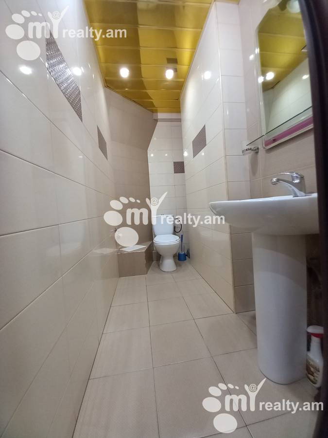 3 սենյականոց բնակարան  Խորենացու փող, Կենտրոն Երևան, 156484