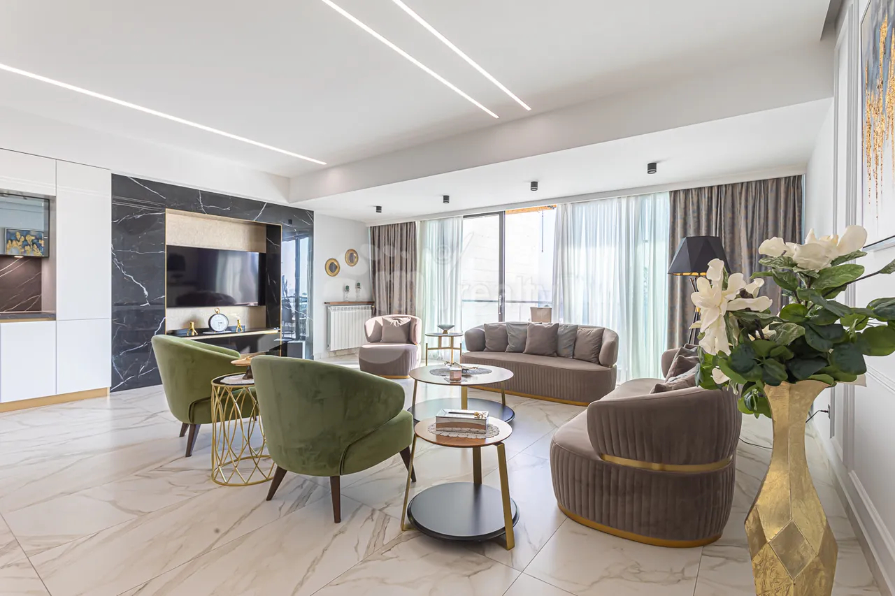 3 սենյականոց բնակարան վարձով Անտառային, Գ.Էմինի փող., Կենտրոն Երևան, 157356