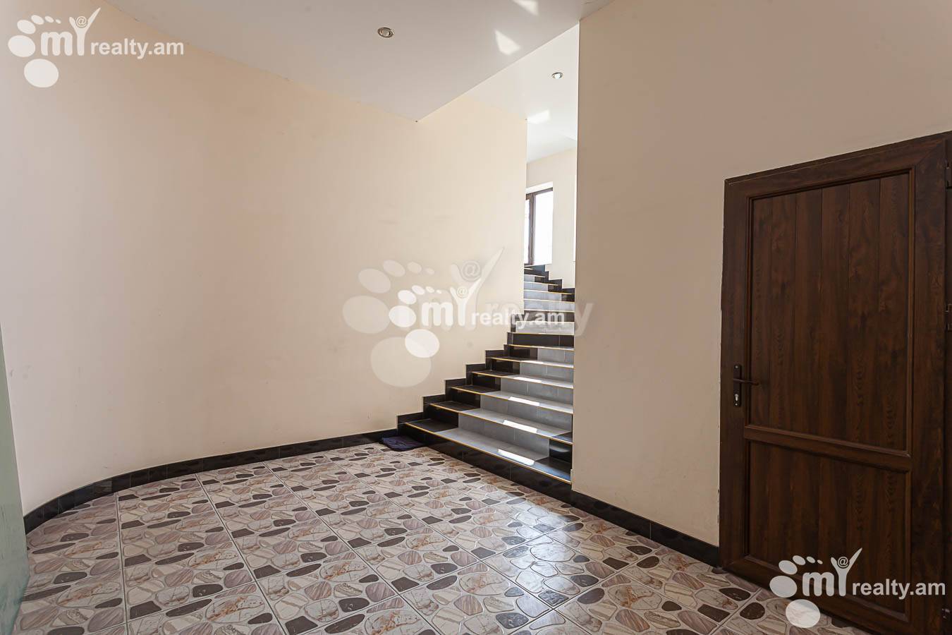 Commercial for sale دیوید بک, نور نورک ایروان, 153161