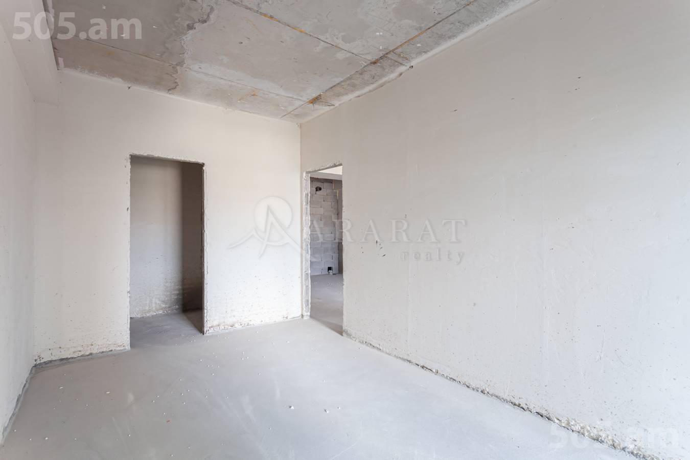 2 bedroom apartment for sale خیابان کومیتاس, عربگیر ایروان, 152315