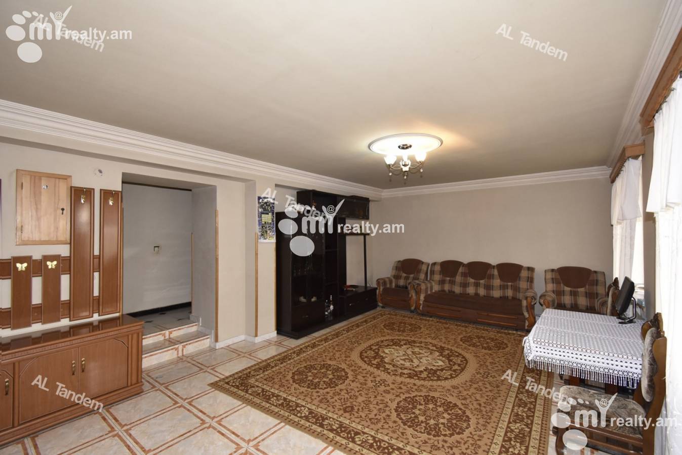 House for sale Antarayin St, Center Yerevan, 127724