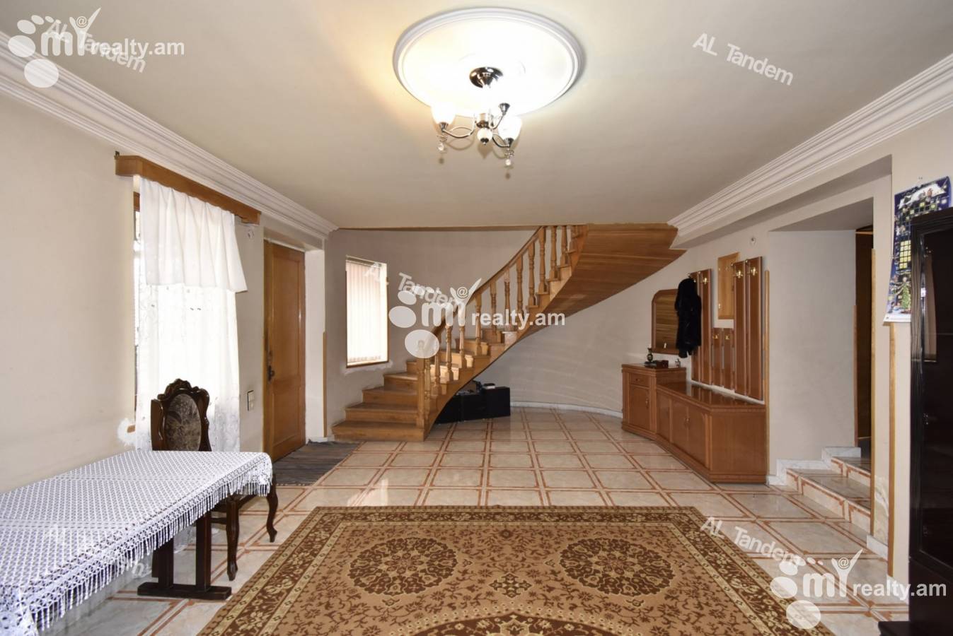 House for sale Antarayin St, Center Yerevan, 127724