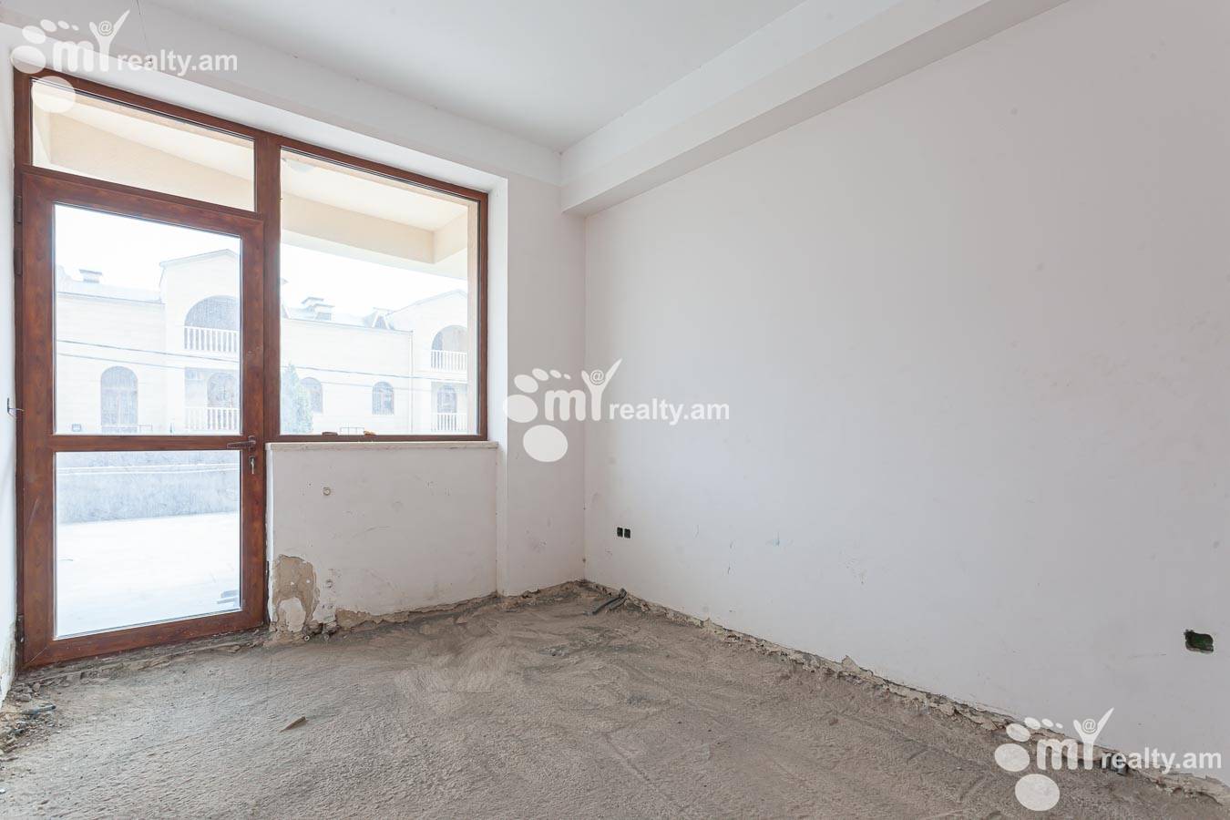 4 սենյականոց բնակարան  Անտառային փող, Կենտրոն Երևան, 154977