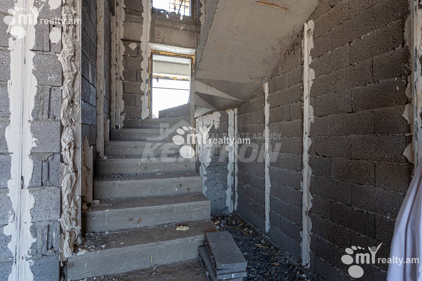 House for sale Silikyan district, Adshapnjak Yerevan, 155995