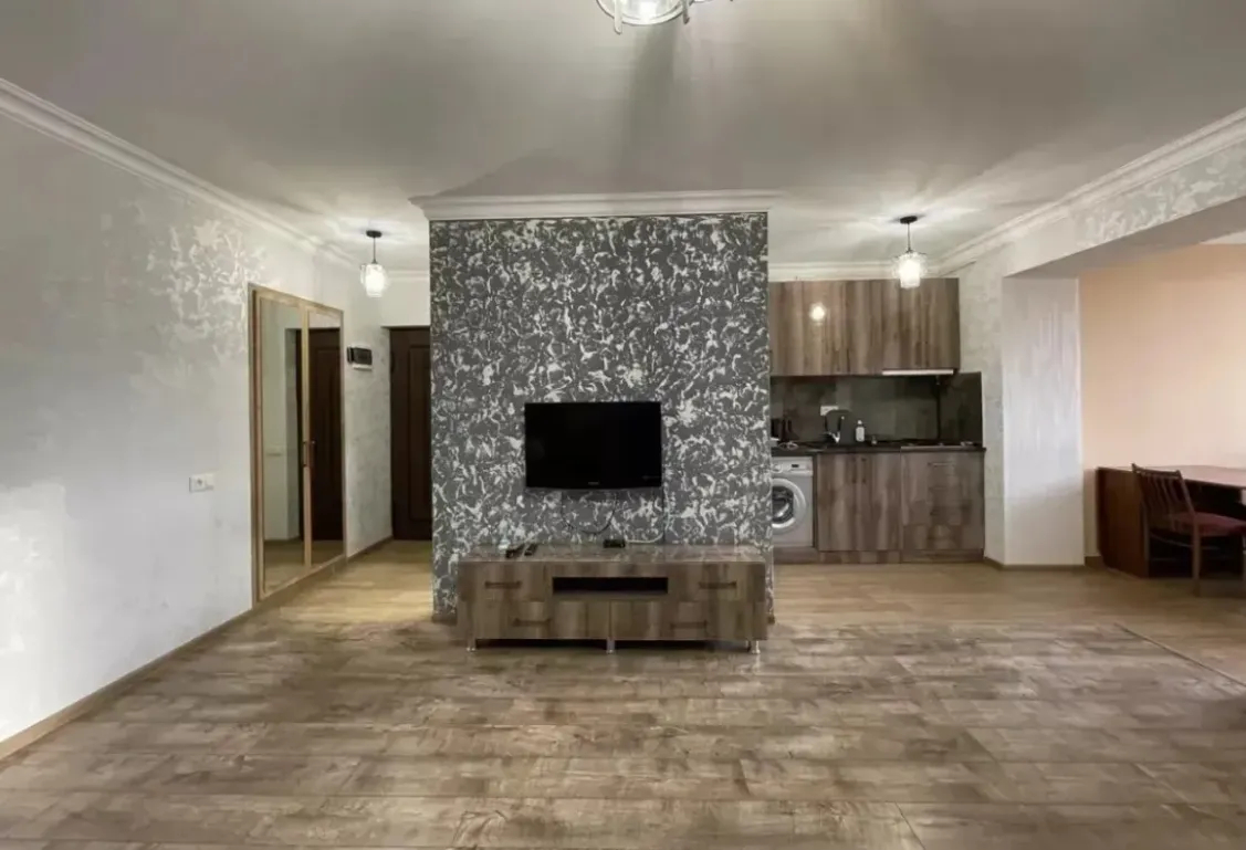 3 bedroom apartment for sale V.Vagharshyan St, Arabkir Yerevan, 159942