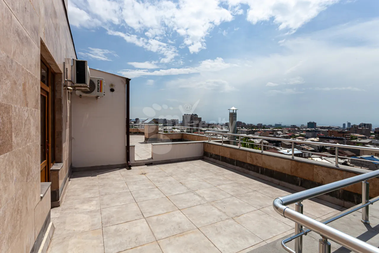 Commercial property for rent V.Papazyan St, Arabkir Yerevan, 160453
