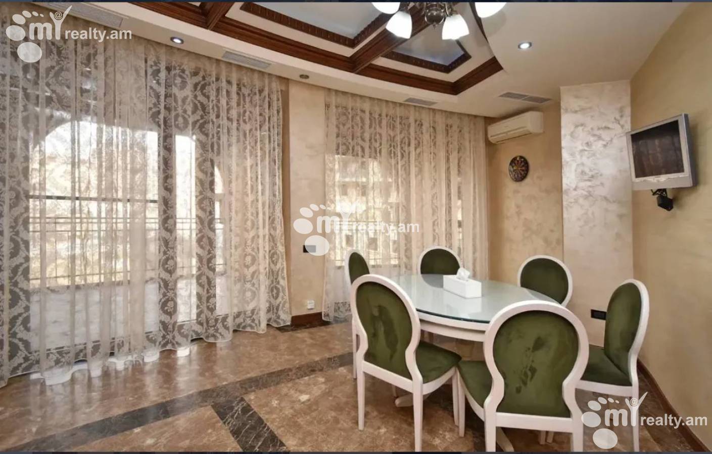 4 bedroom apartment for rent خیابان امیریان, مرکز شهر ایروان, 153450