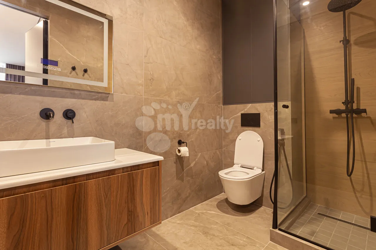 4 bedroom apartment for sale Aram St, Center Yerevan, 158708