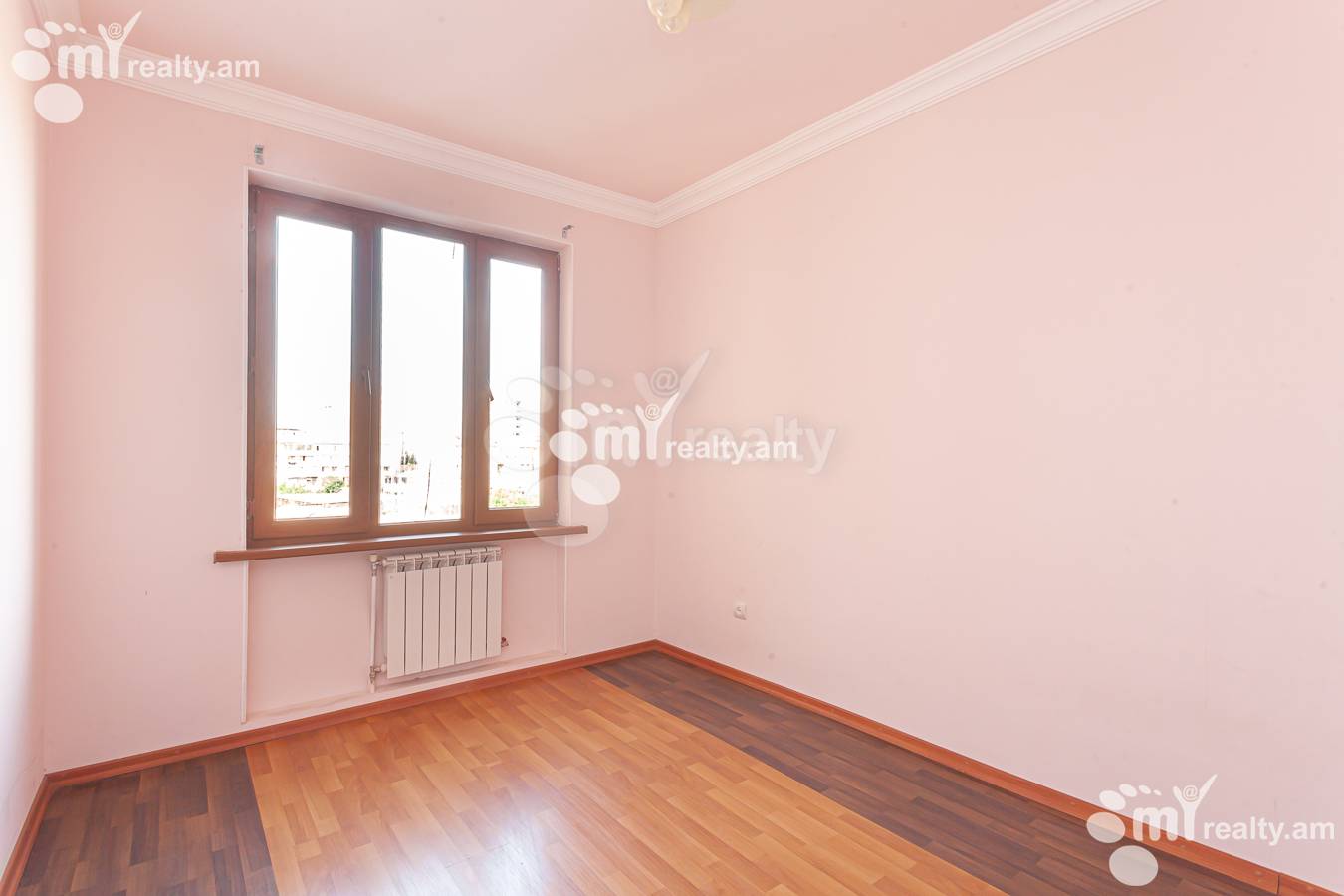 4 bedroom apartment for sale K. Ulnetsi St, Kanaqer-Zeytun Yerevan, 155447