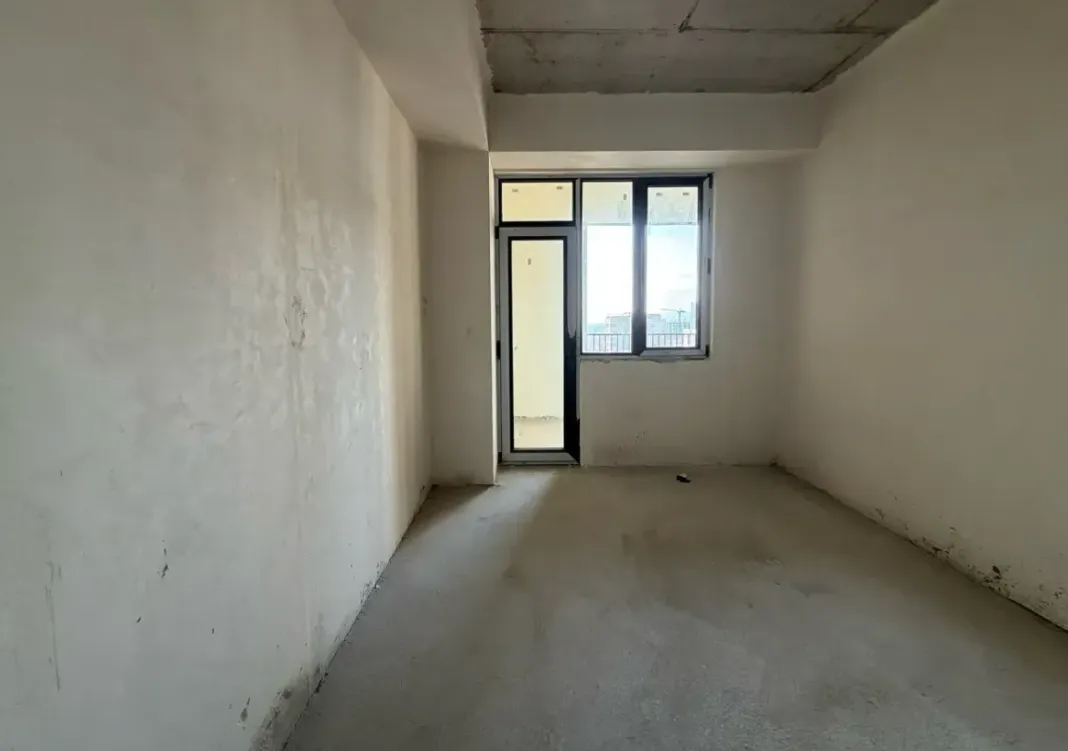 3 bedroom apartment for sale خیابان گِریبودوف, عربگیر ایروان, 159891