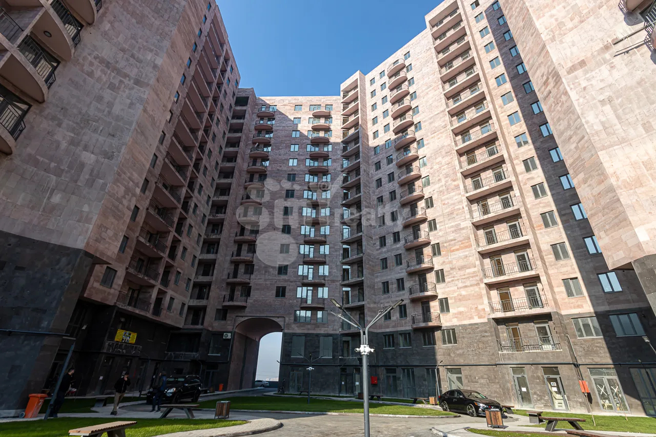 4 bedroom apartment for sale خیابان گیورجیان, نور نورک ایروان, 158499