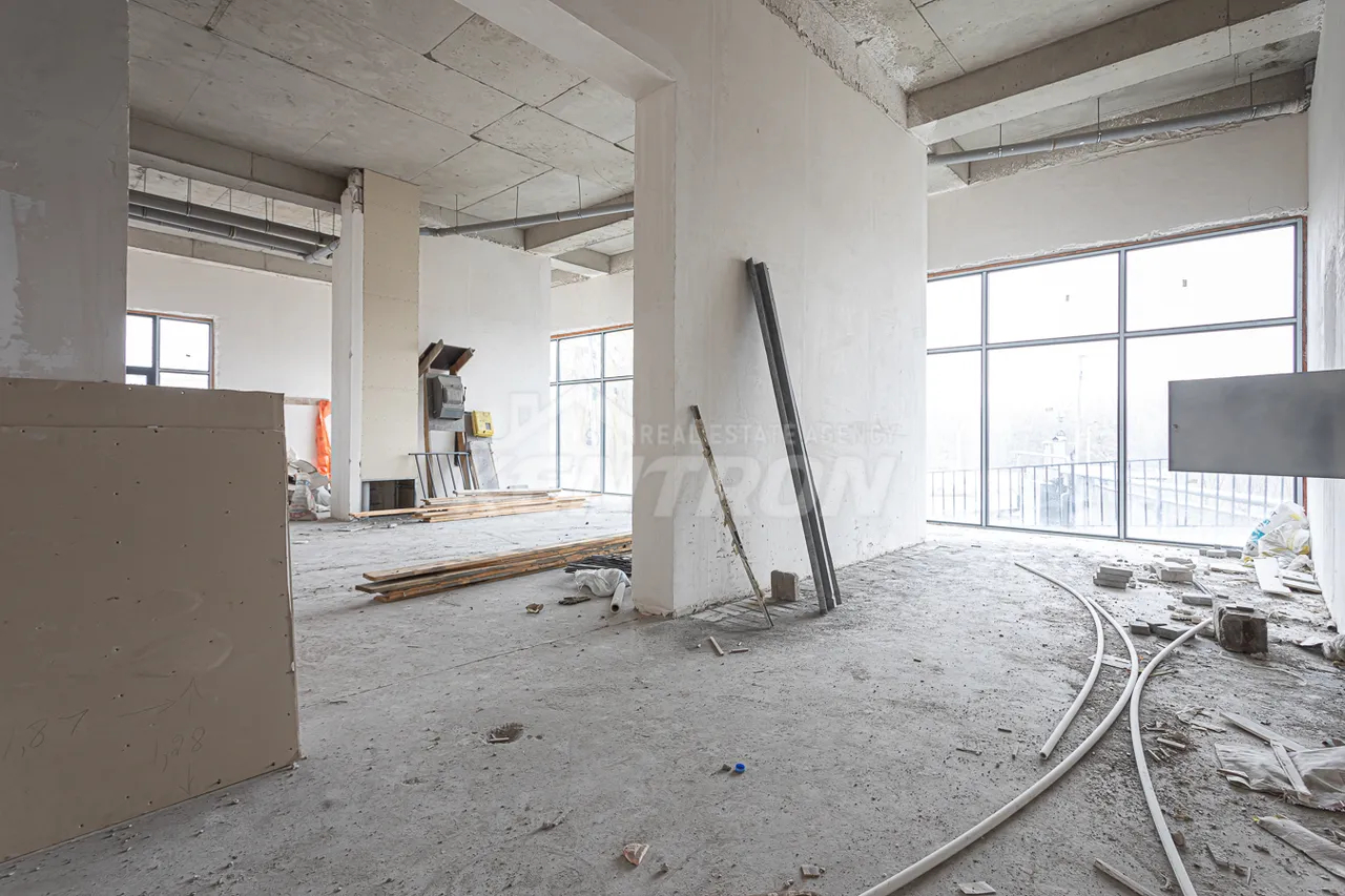 Commercial for sale خیابان خودیاکوف, آوان ایروان, 158556