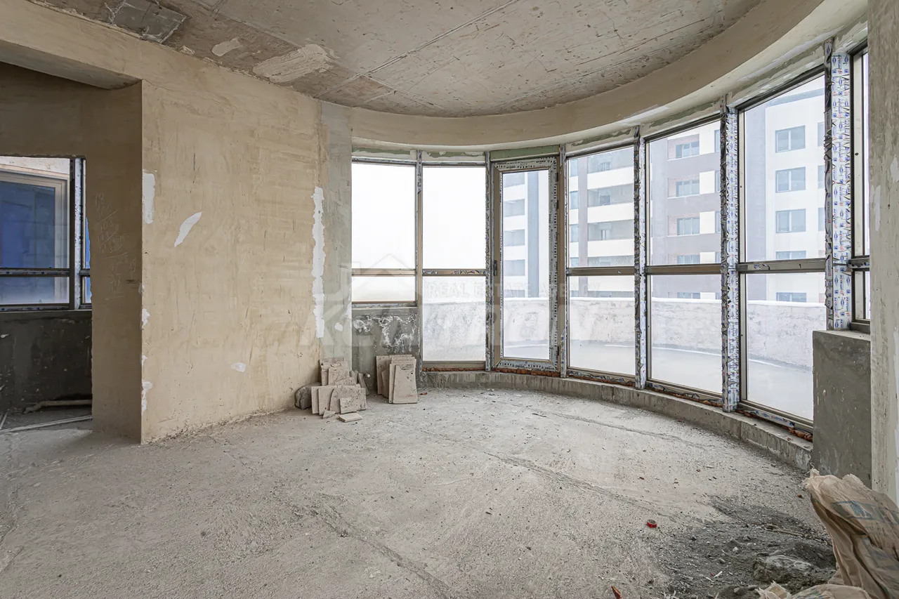 4 bedroom apartment for sale Tsitsernakaberd Highway, Center Yerevan, 159228