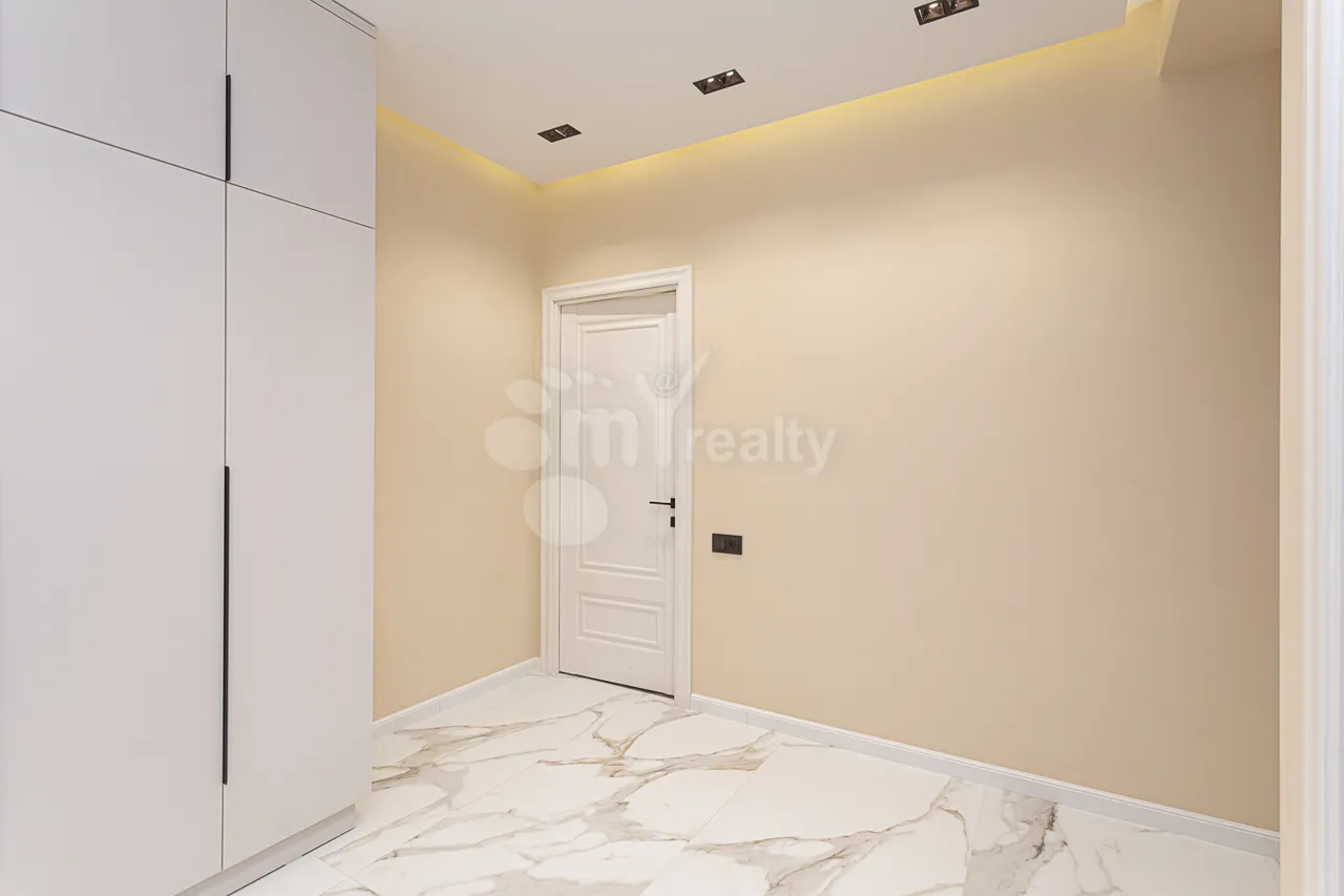 Купить 2 комнатную квартиру К. Улнеци ул., Канакер-Зейтун Ереван, 160072