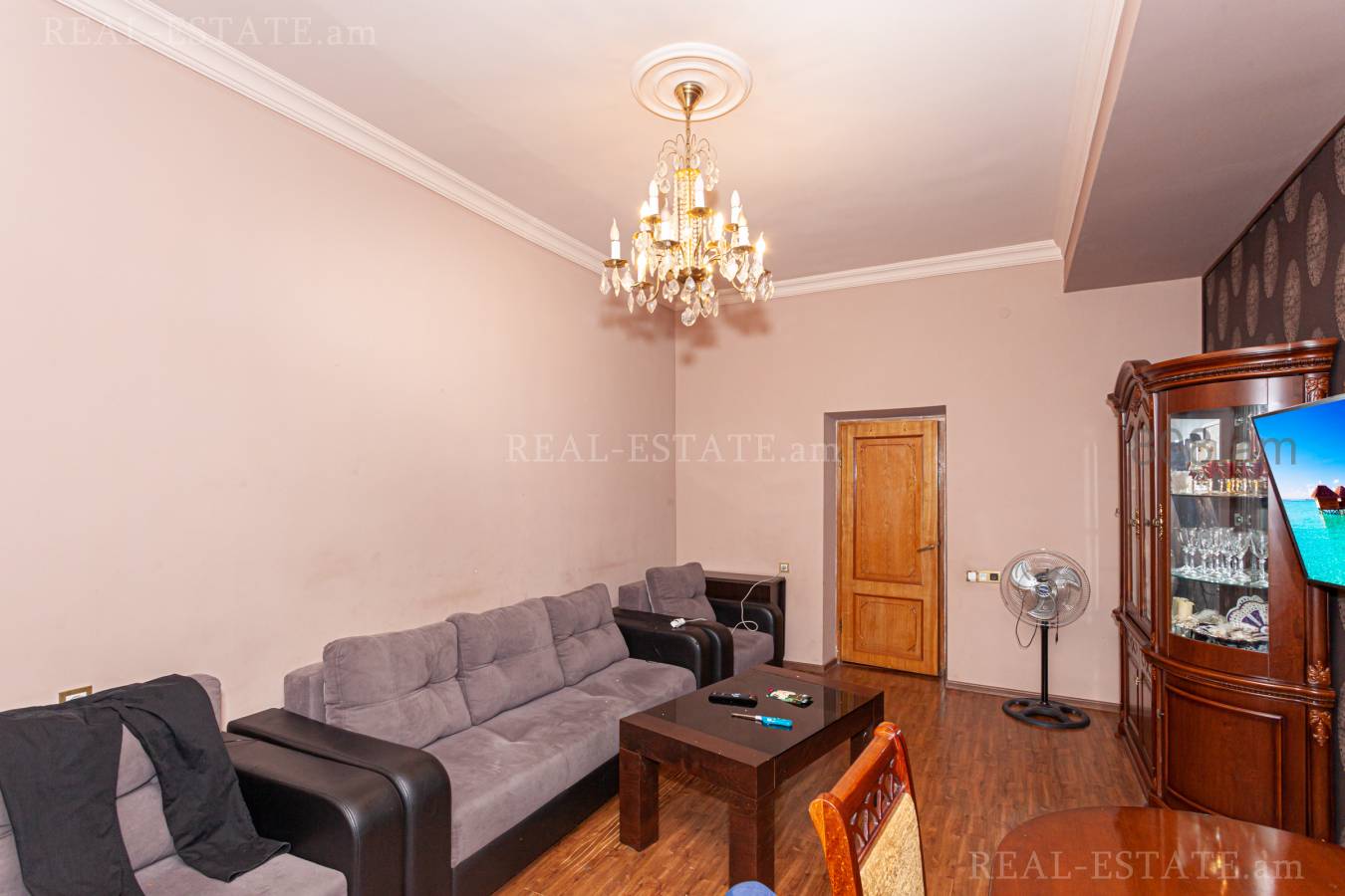 3 սենյականոց բնակարան  Կիևյան փող, Արաբկիր Երևան, 132519