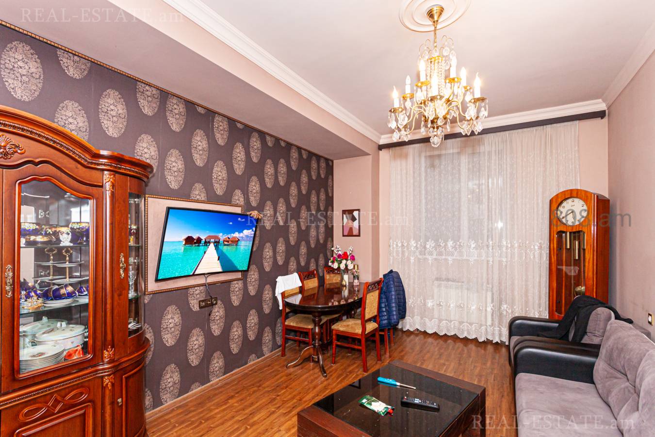 3 սենյականոց բնակարան  Կիևյան փող, Արաբկիր Երևան, 132519