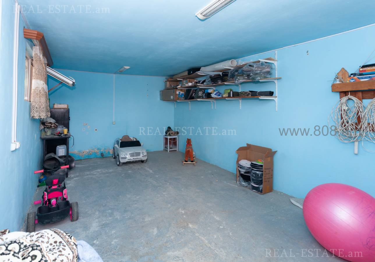 Купить дом Мгер Мкртчян, Аван Ереван, 125286