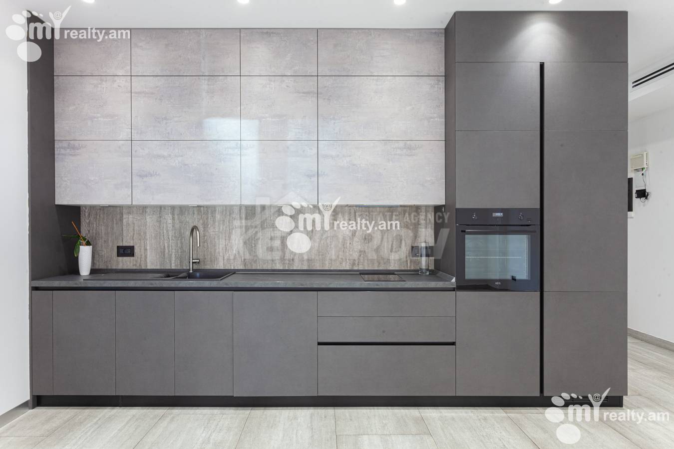 2 bedroom apartment for sale rue d'Amiryan, Center Yerevan, 151823