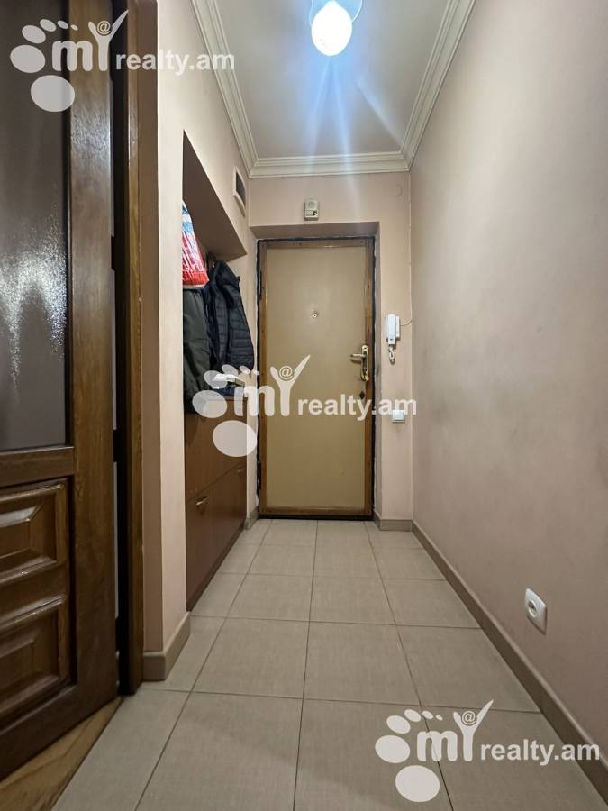 Купить 3 комнатную квартиру В.Вагаршян ул, Арабкир Ереван, 156493