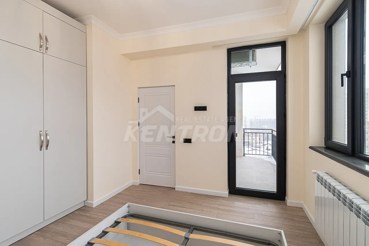3 bedroom apartment for sale Griboedov St, Arabkir Yerevan, 159219