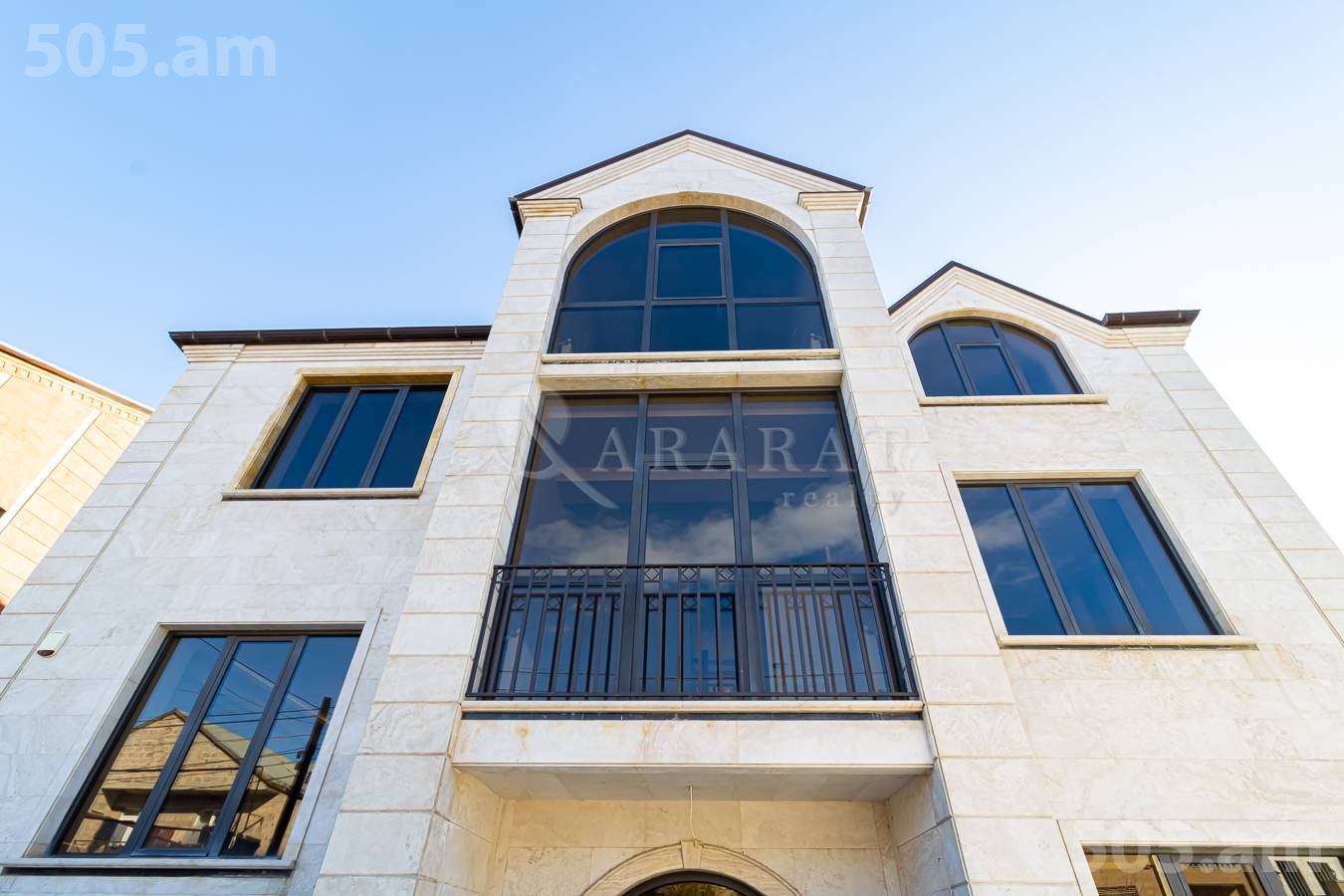House for sale Gevorgyan st, داوتاشِن ایروان, 154212