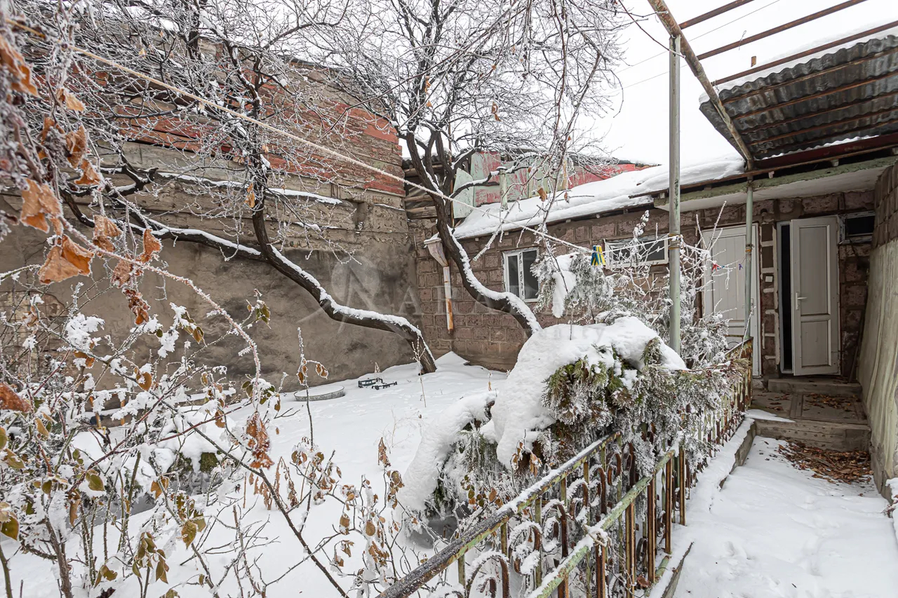 Առանձնատուն  Քանաքեռ 5րդ փող, Քանաքեռ-Զեյթուն Երևան, 159296