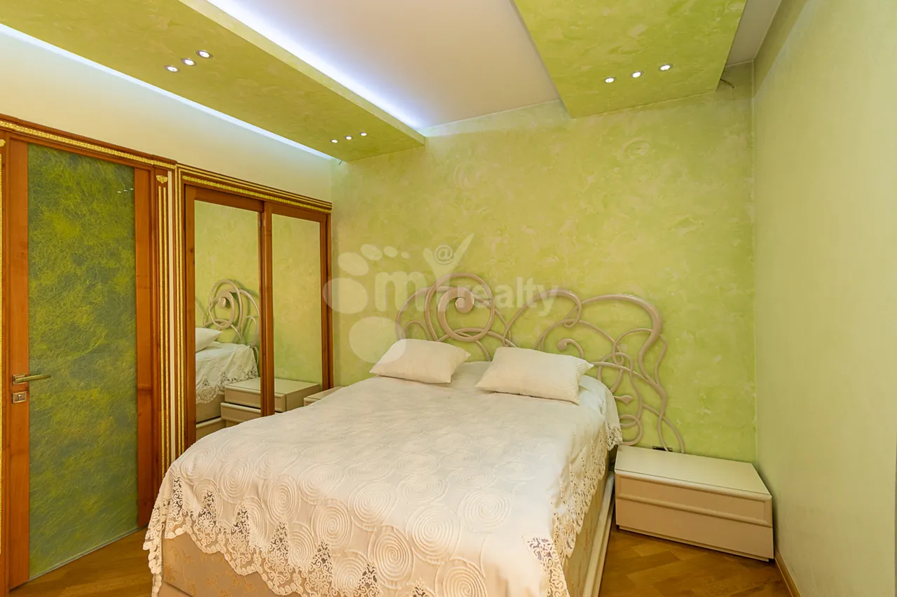 Купить дом Норк 2-ой микрорайон, Нор-Норк Ереван, 160267