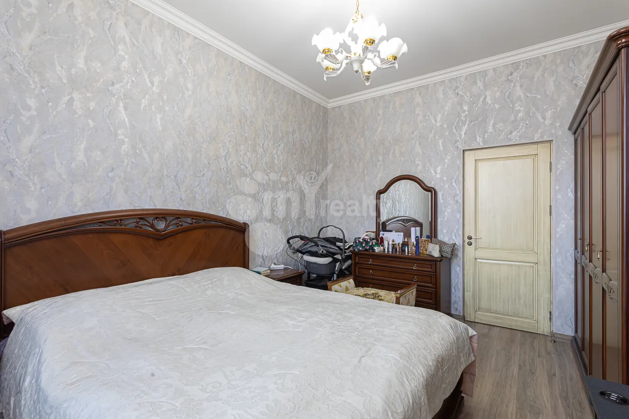 3 սենյականոց բնակարան վարձով Արգիշտի փող, Կենտրոն Երևան, 159547