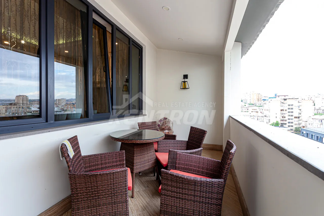 5 bedroom apartment for sale V.Vagharshyan St, Arabkir Yerevan, 159689