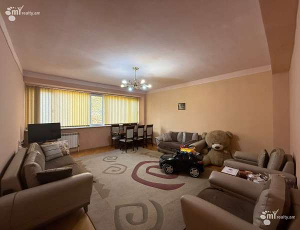 3-senyakanoc-bnakaran-vacharq-Yerevan-Kanaqer-Zeytun