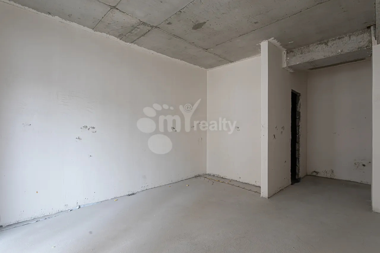 4 սենյականոց բնակարան  Կ. Ուլնեցու փող., Քանաքեռ-Զեյթուն Երևան, 160033