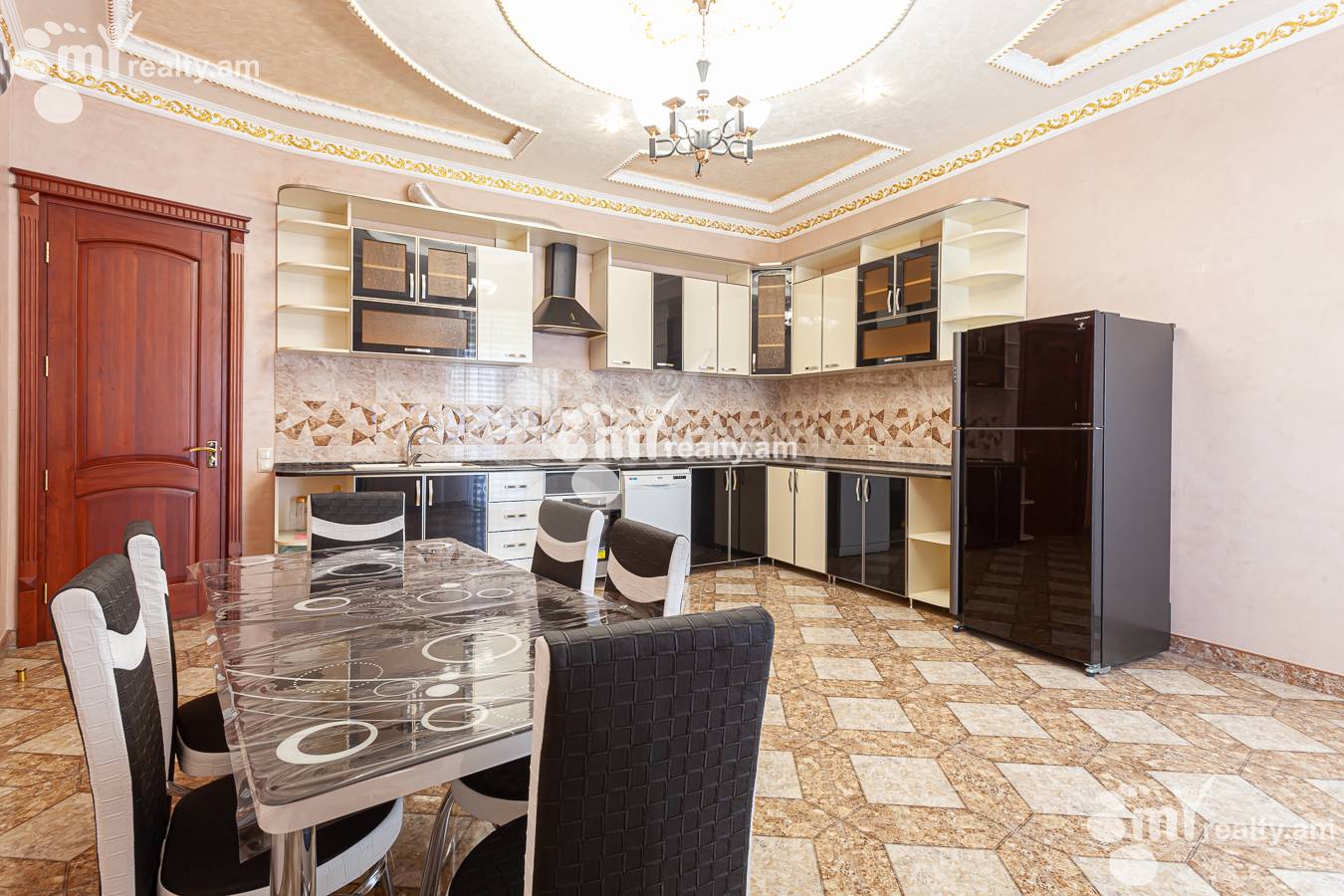 4 սենյականոց բնակարան վարձով Ձորափի փող, Կենտրոն Երևան, 155907